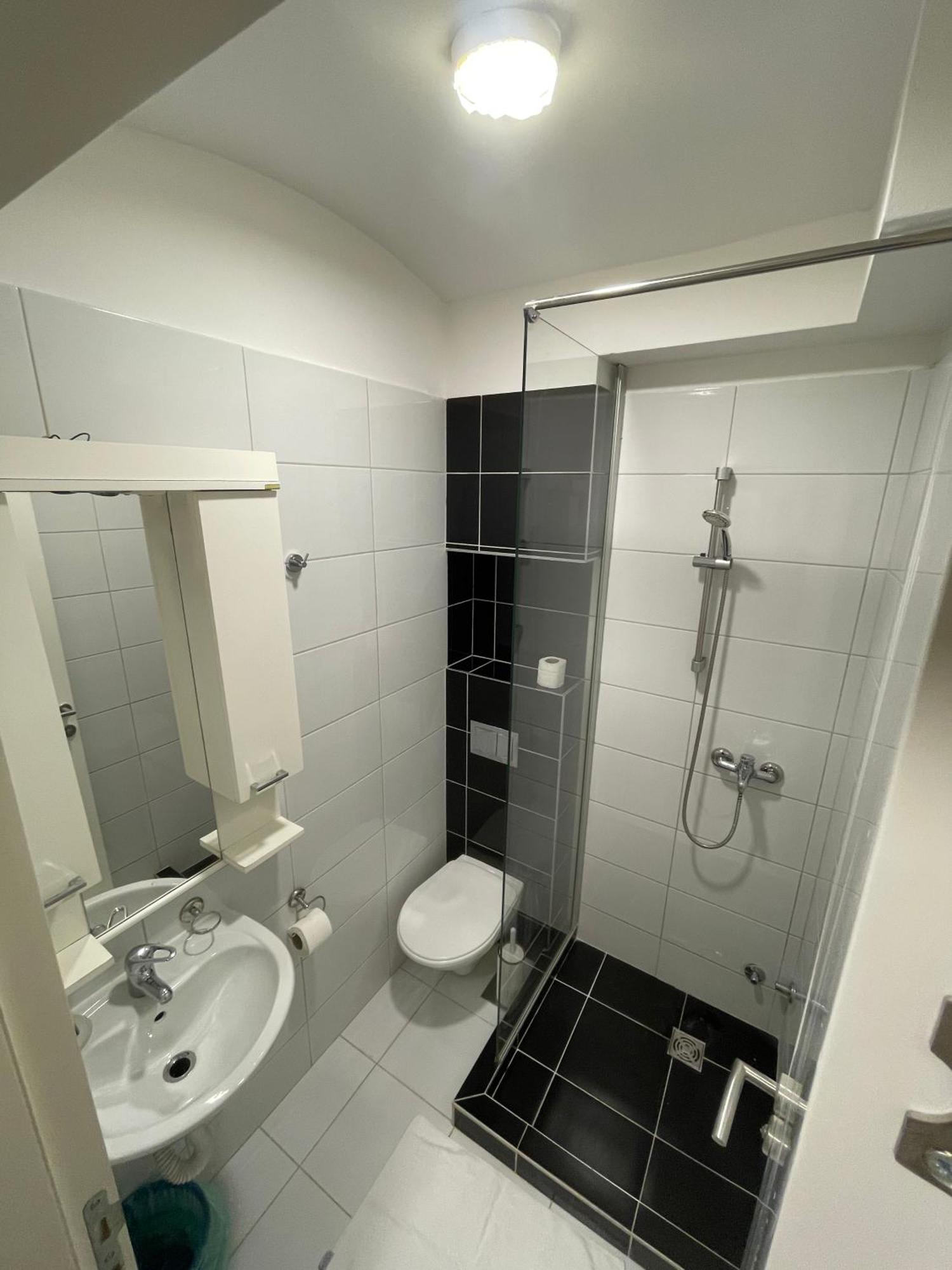 Old Town Rooms Сараево Экстерьер фото